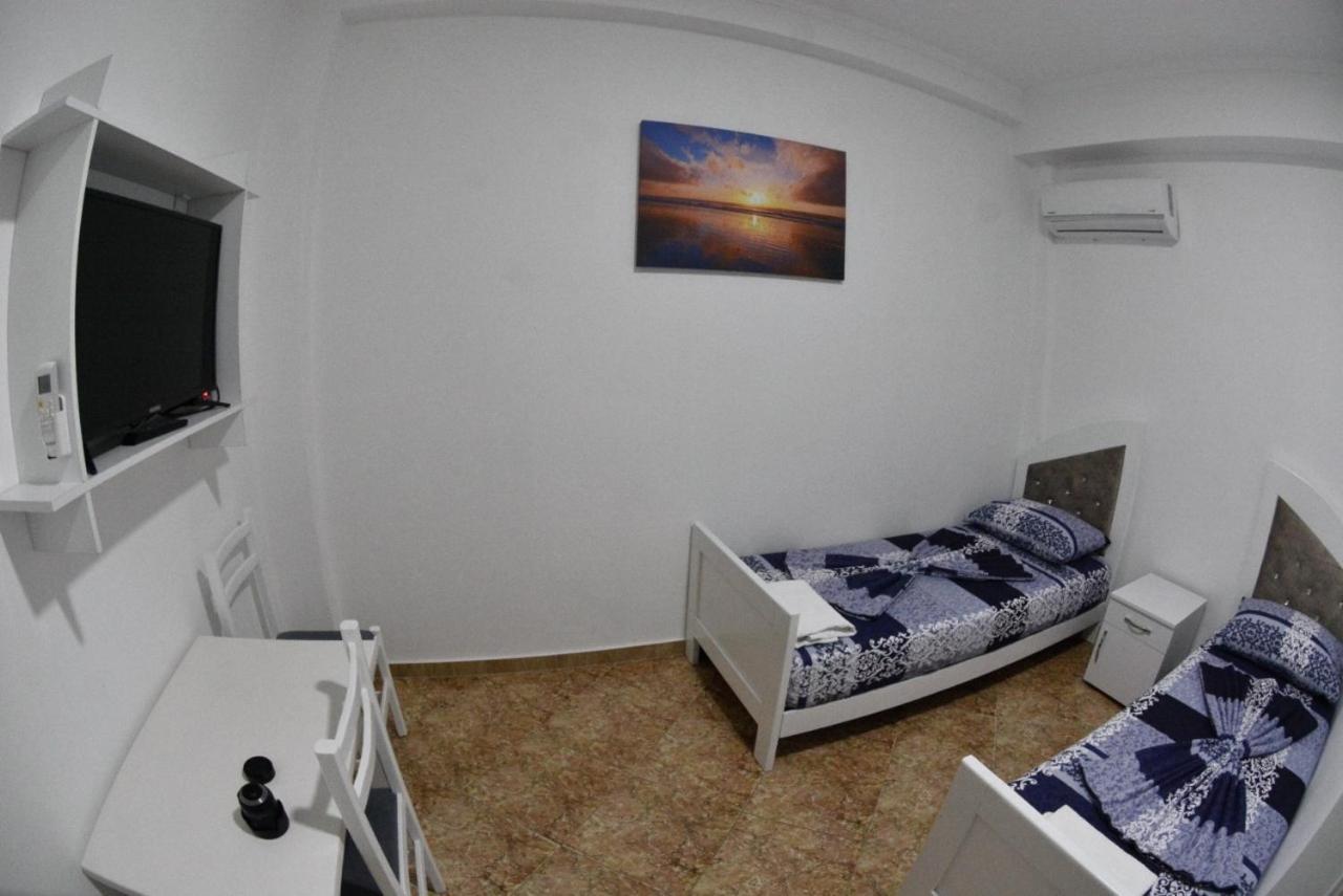 Hotel Reci Peshkopi Екстериор снимка
